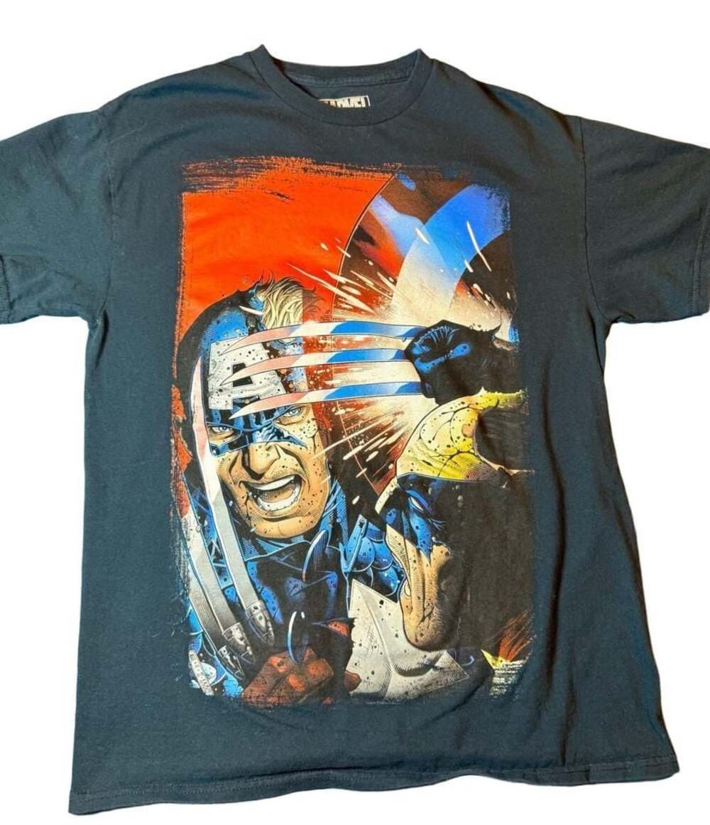 Marvel Captain America vs Wolverine Graphic T-Shirt